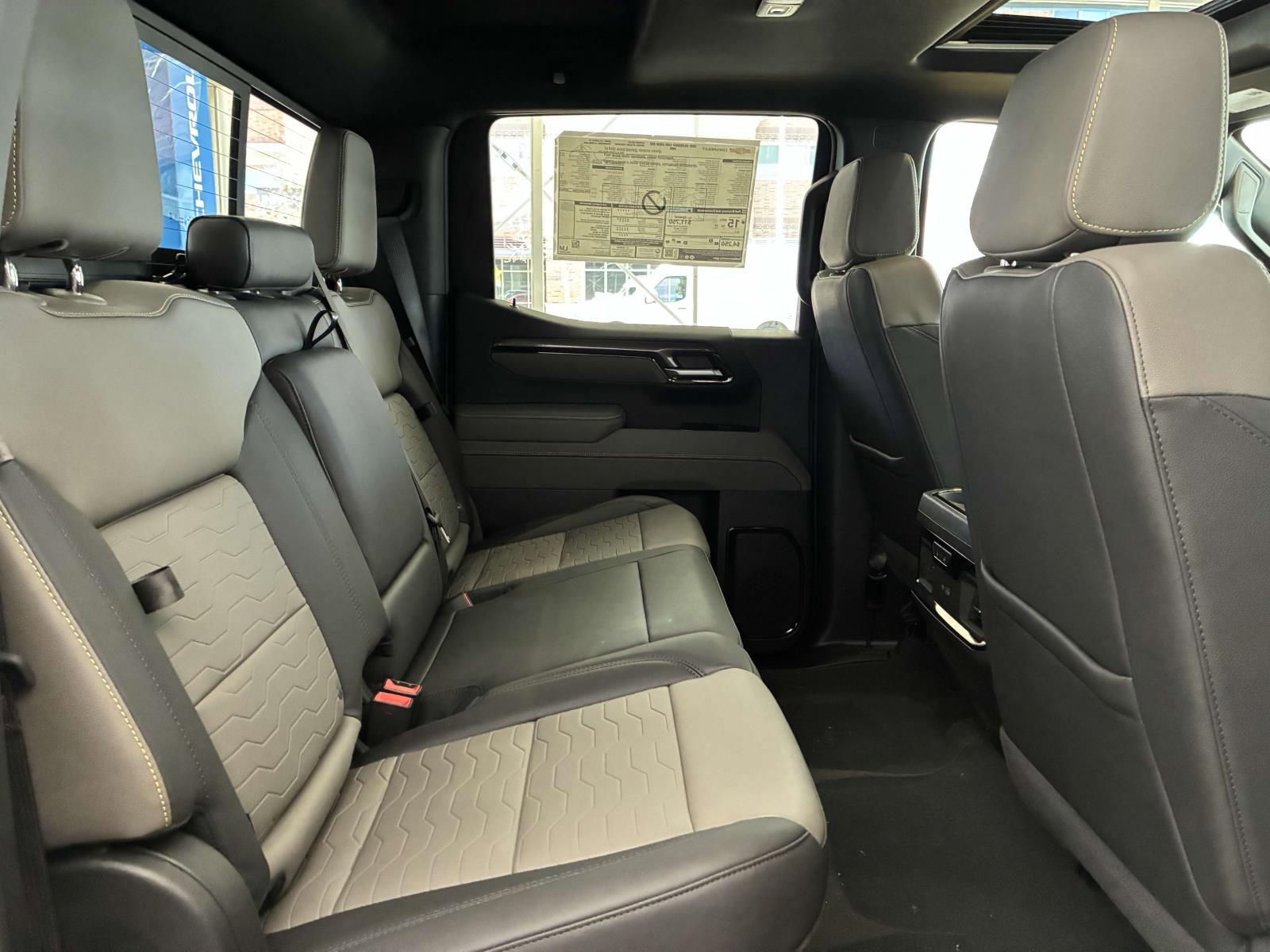 2025 Chevrolet Silverado 1500 Vehicle Photo in LOS ANGELES, CA 90007-3794