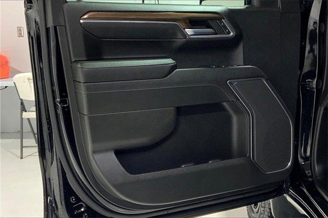 2023 Chevrolet Silverado 1500 Vehicle Photo in TOPEKA, KS 66609-0000