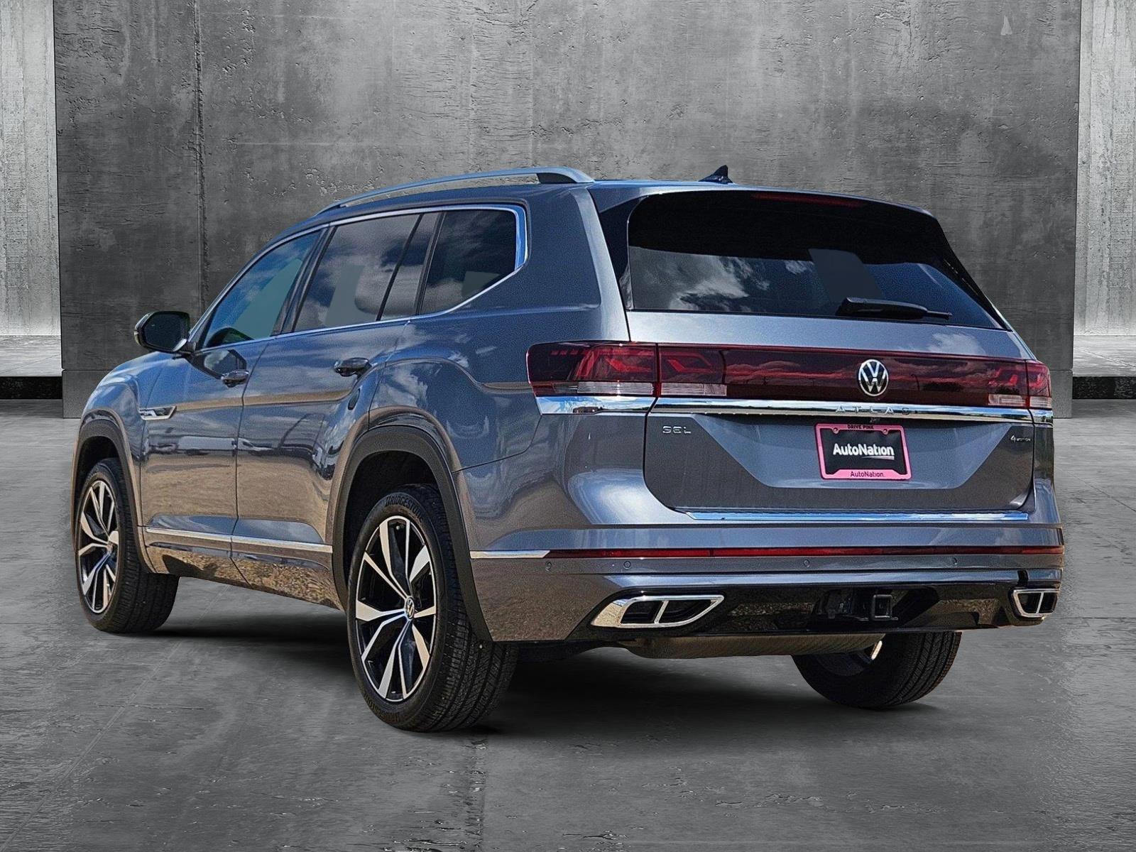 2024 Volkswagen Atlas Vehicle Photo in WACO, TX 76710-2592