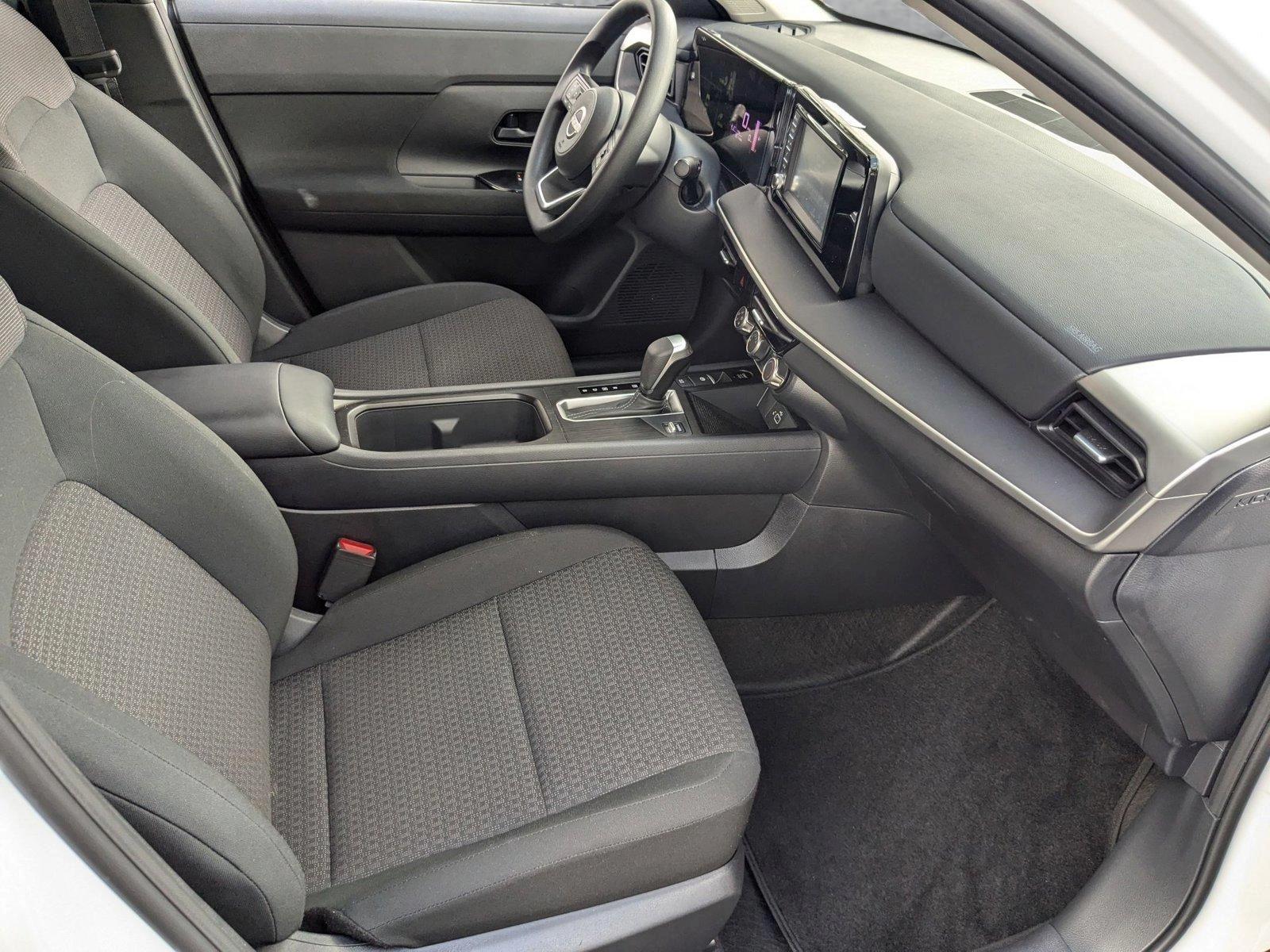 2025 Nissan Kicks Vehicle Photo in Miami, FL 33135