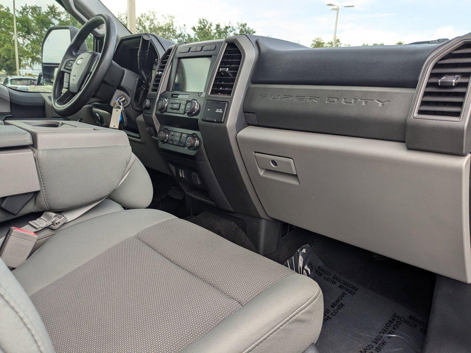 2019 Ford Super Duty F-250 SRW Vehicle Photo in St. Petersburg, FL 33713