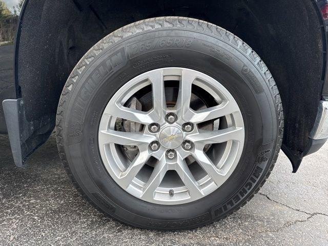 2019 Chevrolet Silverado 1500 Vehicle Photo in MEDINA, OH 44256-9631
