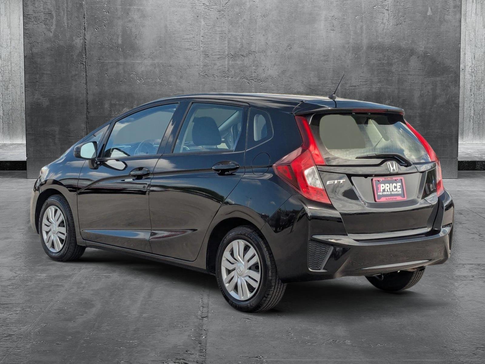 2017 Honda Fit Vehicle Photo in St. Petersburg, FL 33713