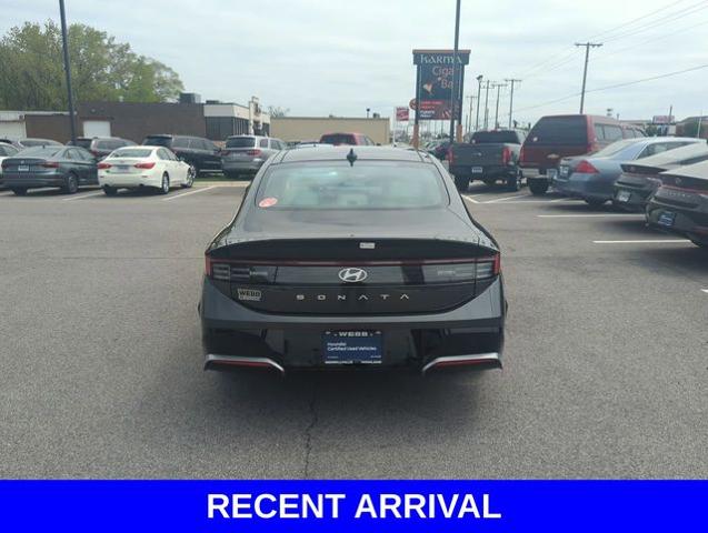 2025 Hyundai SONATA Vehicle Photo in Merrillville, IN 46410