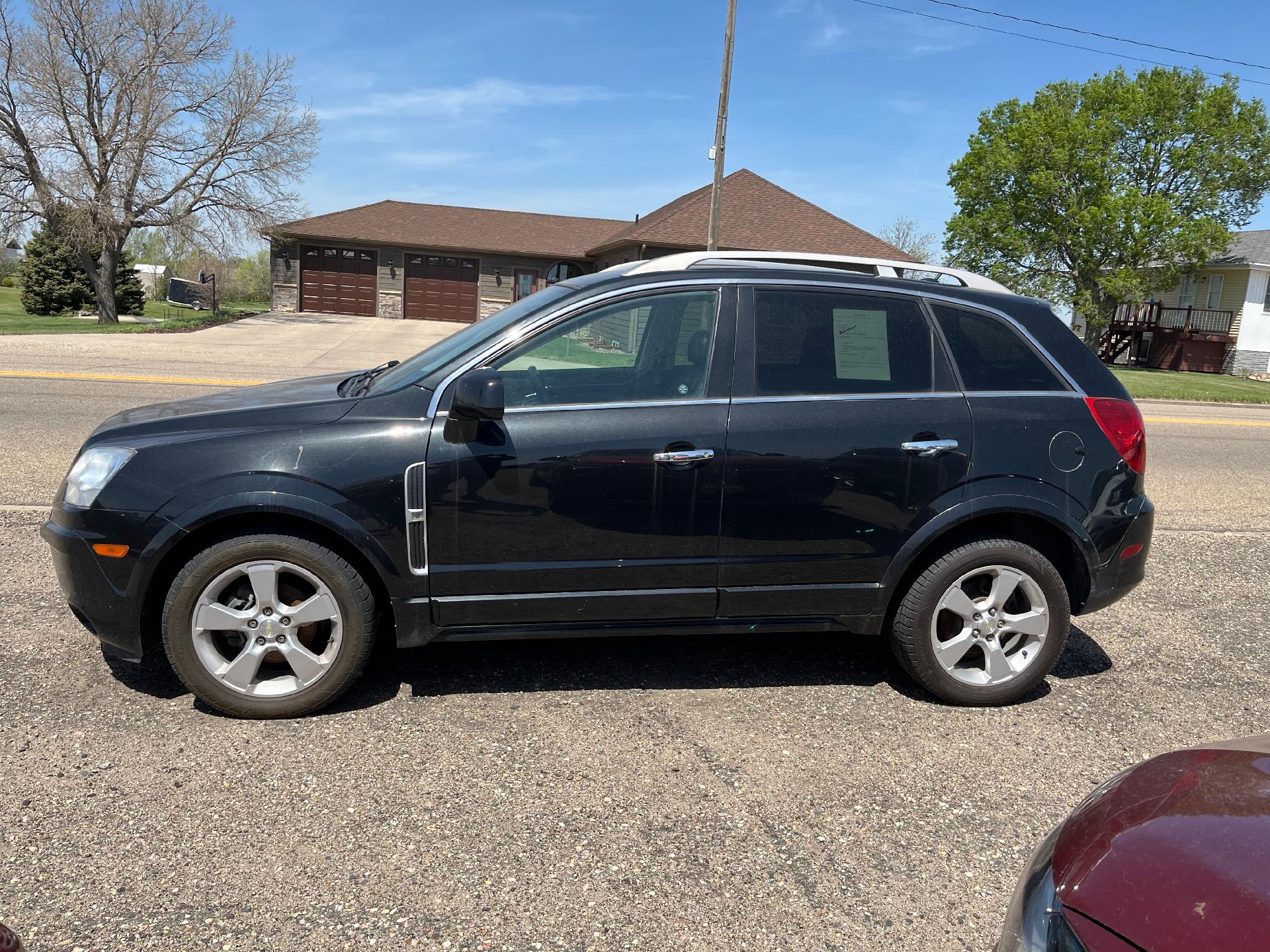 Used 2014 Chevrolet Captiva Sport LT with VIN 3GNAL3EK1ES603263 for sale in Wishek, ND