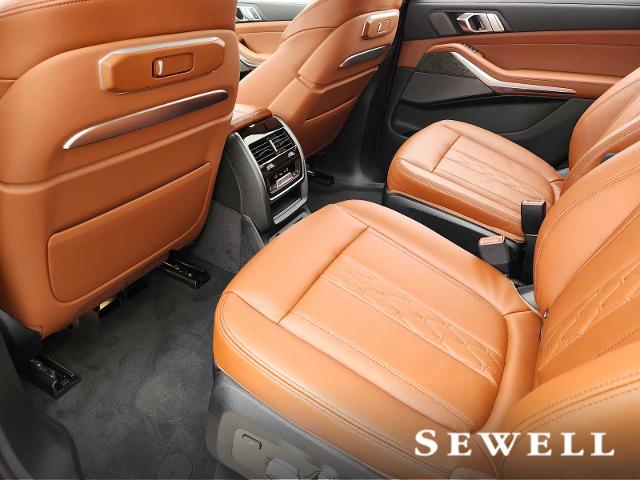 2026 BMW X7 xDrive40i Vehicle Photo in PLANO, TX 75024