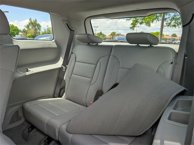 2023 GMC Acadia Vehicle Photo in AURORA, CO 80012-4011