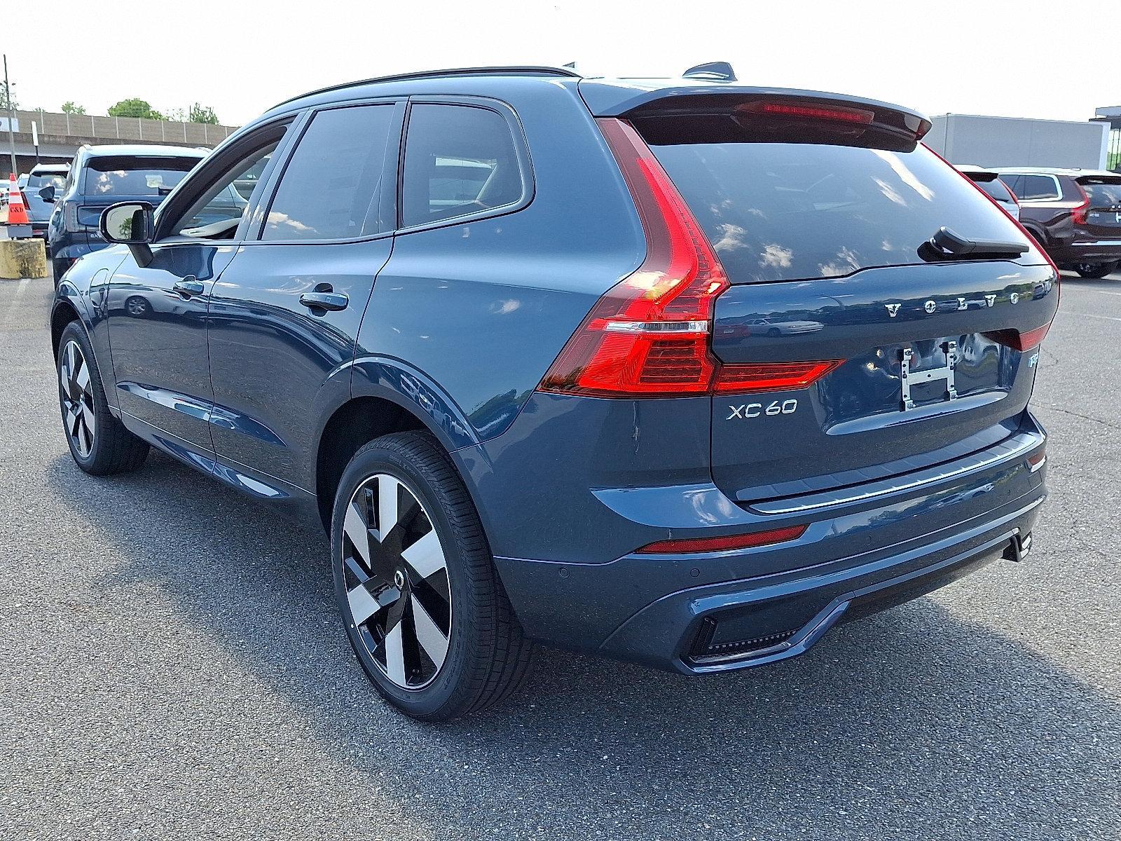 2025 Volvo XC60 Plug-In Hybrid Vehicle Photo in Trevose, PA 19053