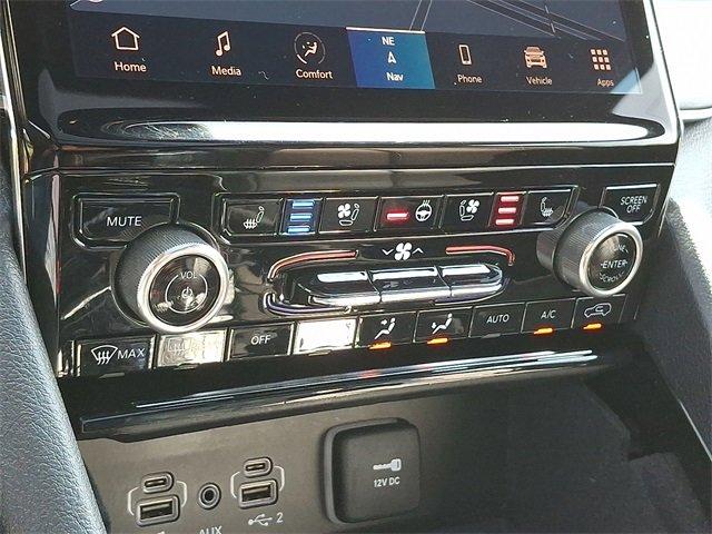 2021 Jeep Grand Cherokee L Vehicle Photo in Willow Grove, PA 19090