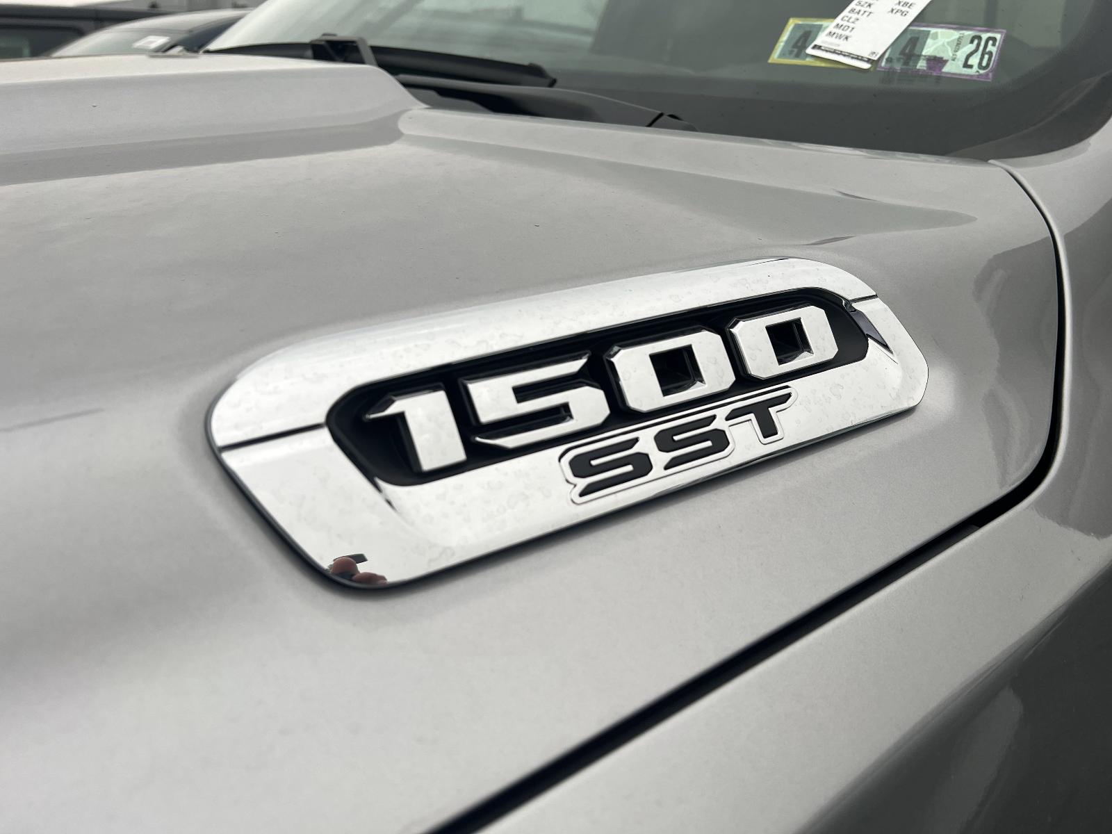 2025 Ram 1500 Vehicle Photo in Mechanicsburg, PA 17050-1707