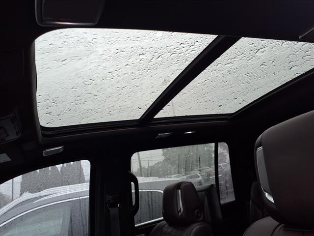 2021 Cadillac Escalade ESV Vehicle Photo in SMITHTOWN, NY 11787-5023