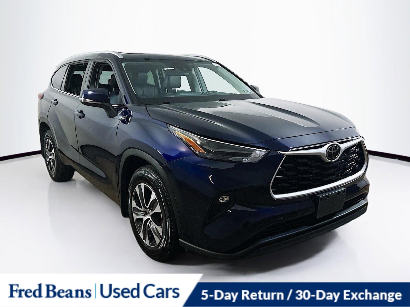 2022 Toyota Highlander Vehicle Photo in Langhorne, PA 19047