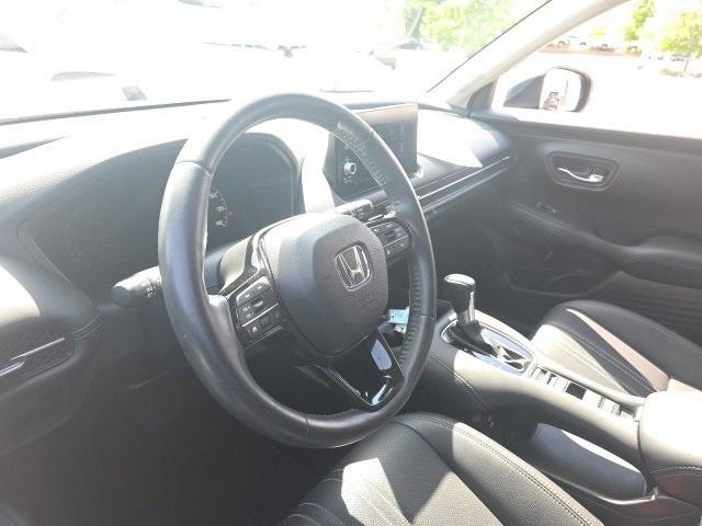 2024 Honda HR-V Vehicle Photo in ENGLEWOOD, CO 80113-6708