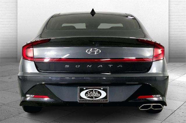 2021 Hyundai SONATA Vehicle Photo in Lees Summit, MO 64086