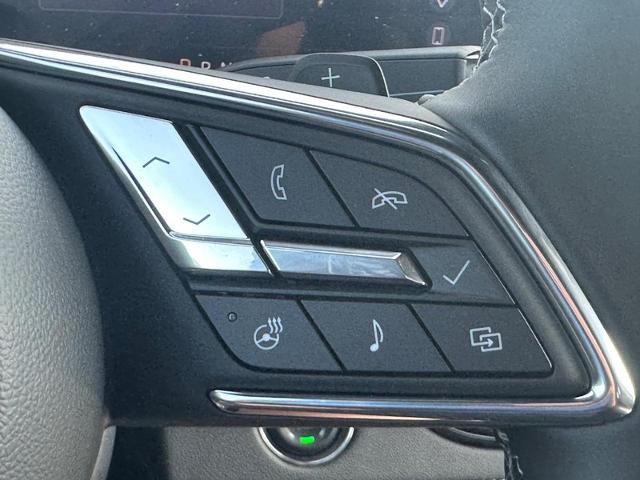 2025 Buick Enclave Vehicle Photo in COLUMBIA, MO 65203-3903