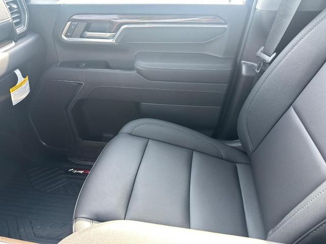 2025 Chevrolet Silverado 2500 HD Vehicle Photo in COLUMBIA, MO 65203-3903