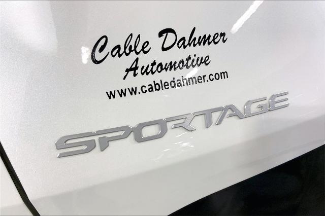 2024 Kia Sportage Vehicle Photo in Lees Summit, MO 64086