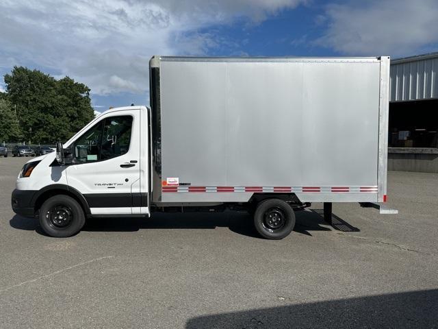 2024 Ford Transit Chassis Vehicle Photo in Webster, MA 01570-1415