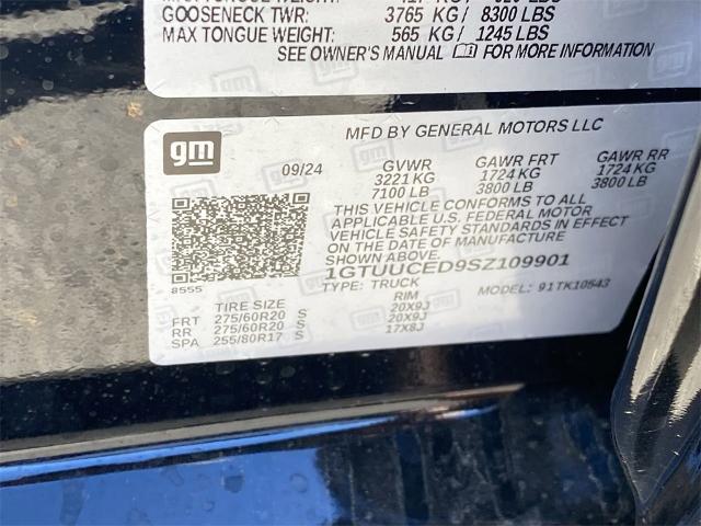 2025 GMC Sierra 1500 Vehicle Photo in GOODYEAR, AZ 85338-1310