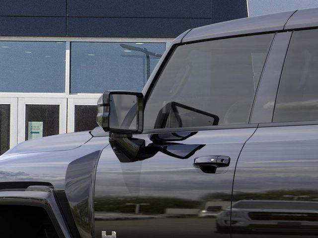 2024 GMC HUMMER EV Pickup Vehicle Photo in DANBURY, CT 06810-5034