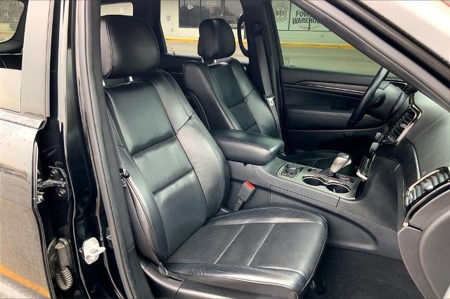 2020 Jeep Grand Cherokee Vehicle Photo in Kansas City, MO 64114