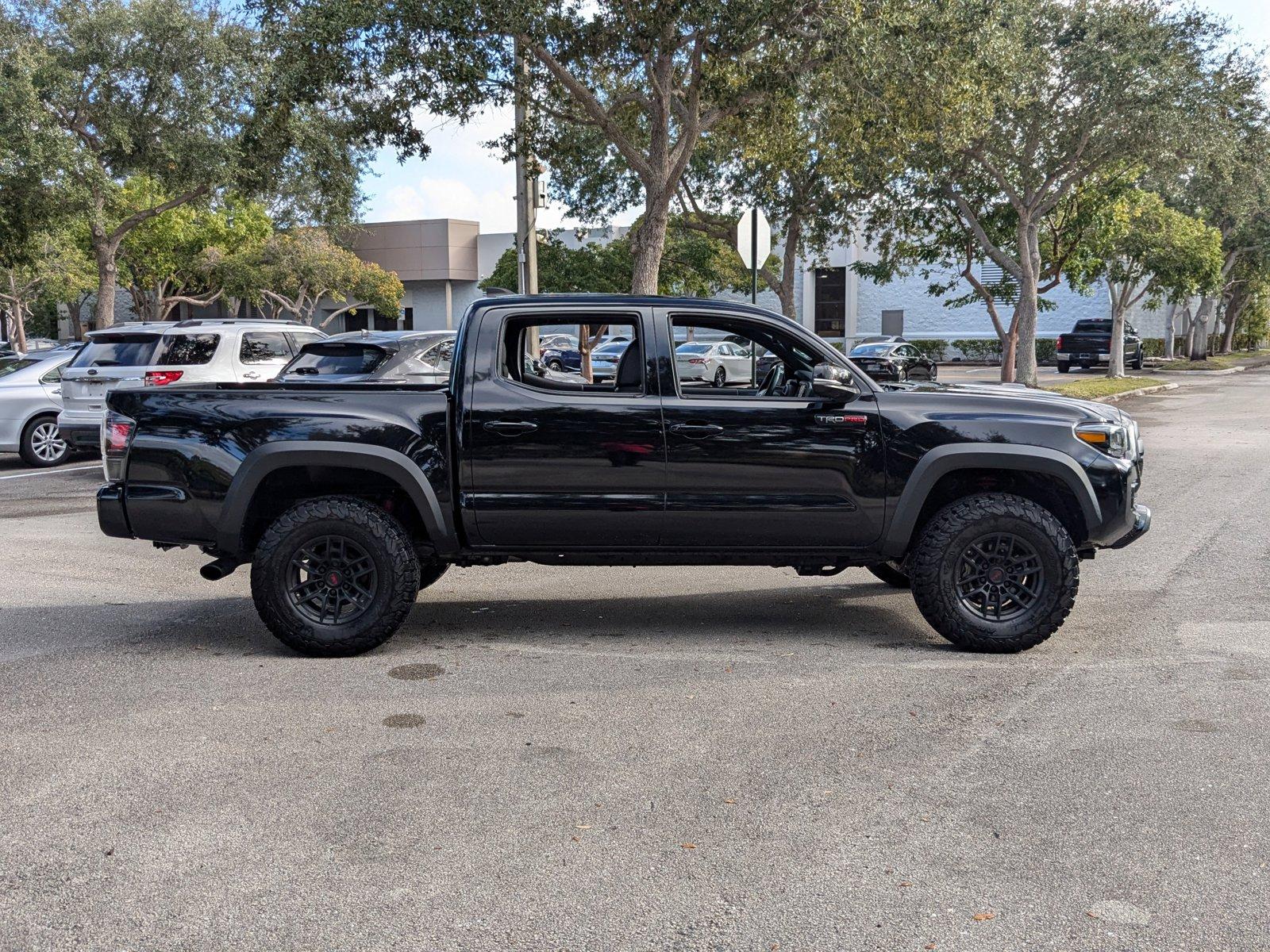 2020 Toyota Tacoma 4WD Vehicle Photo in West Palm Beach, FL 33417