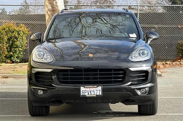 2017 Porsche Cayenne Platinum Edition photo 9