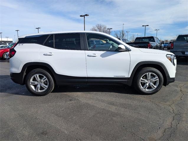 2024 GMC Terrain Vehicle Photo in AURORA, CO 80012-4011