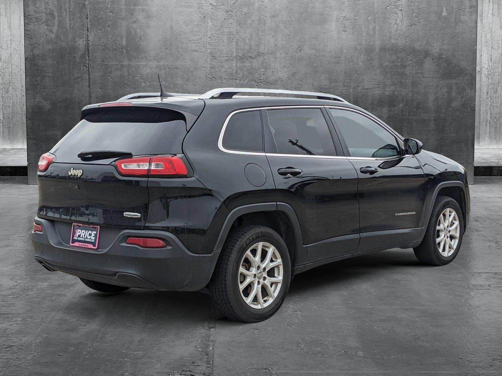 2018 Jeep Cherokee Vehicle Photo in HOUSTON, TX 77034-5009