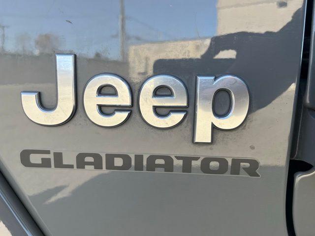 2021 Jeep Gladiator Vehicle Photo in Salt Lake City, UT 84115-2787