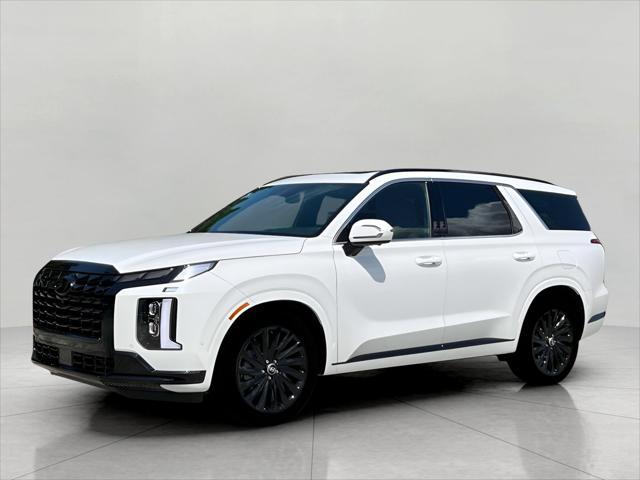 2025 Hyundai PALISADE Vehicle Photo in Green Bay, WI 54304