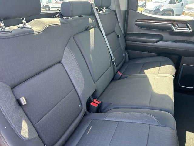 2024 GMC Sierra 1500 Vehicle Photo in MEDINA, OH 44256-9631