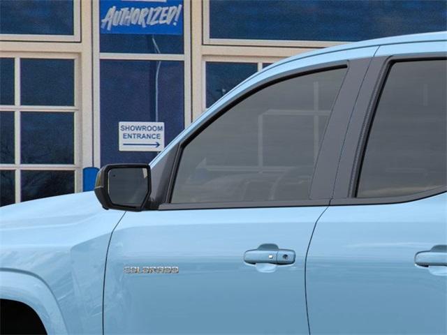 2025 Chevrolet Colorado Vehicle Photo in ENGLEWOOD, CO 80113-6708