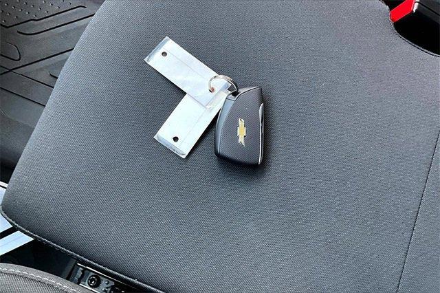 2024 Chevrolet Silverado 1500 Vehicle Photo in TOPEKA, KS 66609-0000