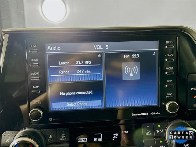 2022 Toyota Highlander Vehicle Photo in Puyallup, WA 98371