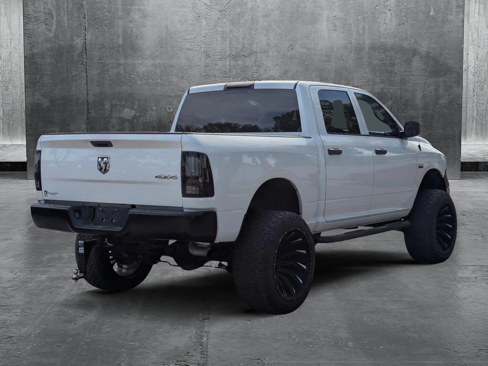 2017 Ram 1500 Vehicle Photo in GREENACRES, FL 33463-3207