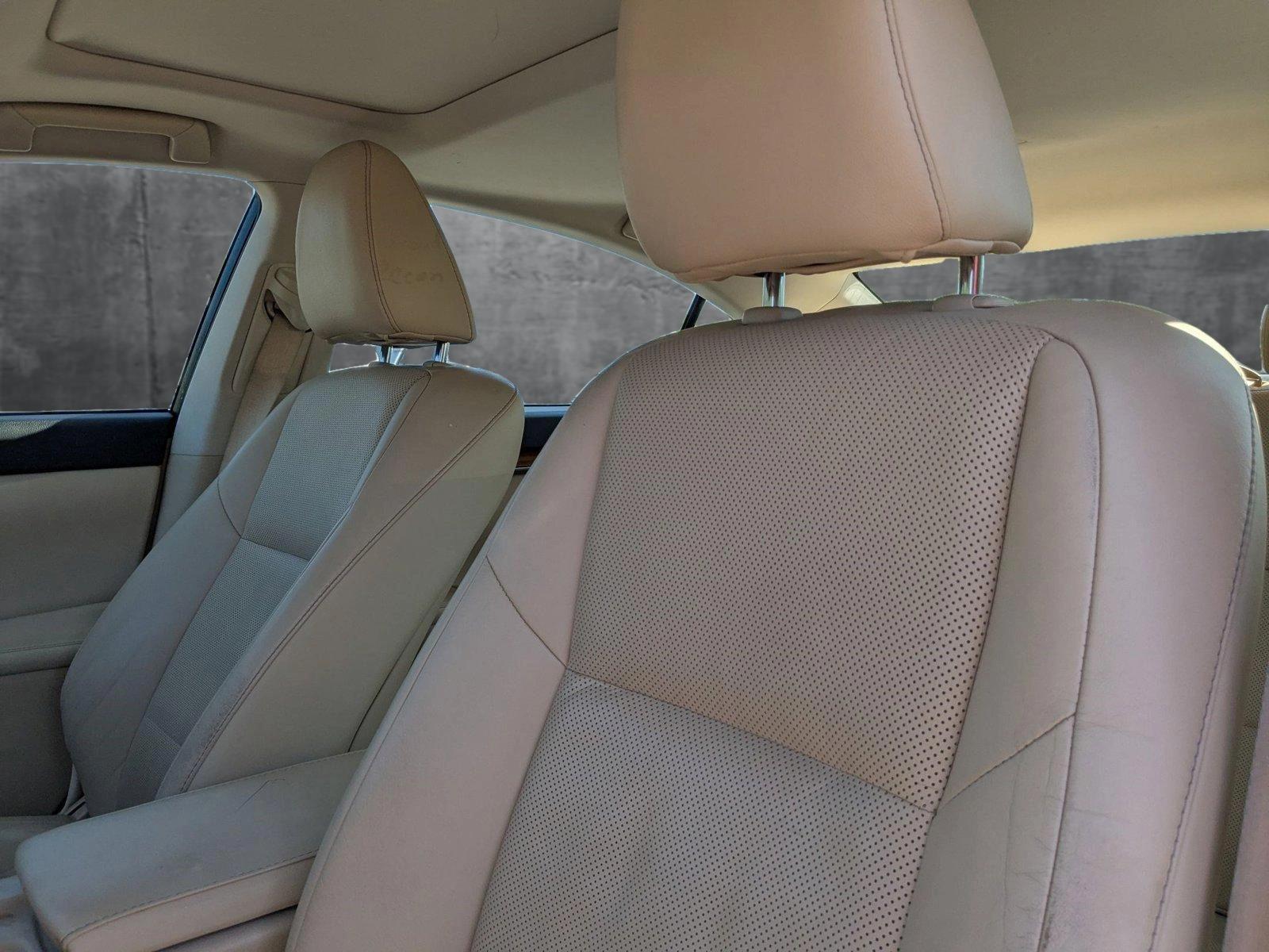 2013 Lexus ES 300h Vehicle Photo in Clearwater, FL 33761