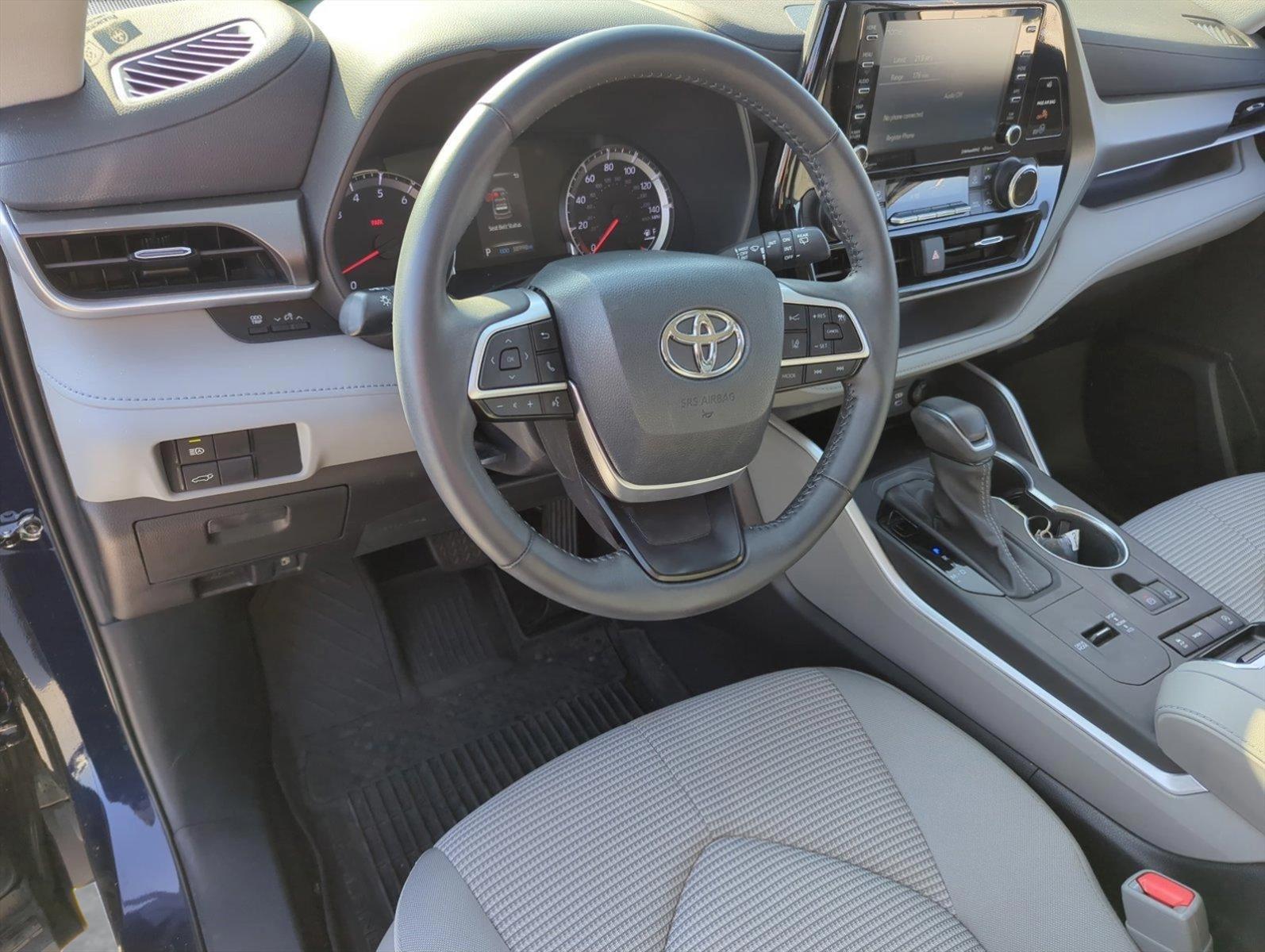 2022 Toyota Highlander Vehicle Photo in Ft. Myers, FL 33907