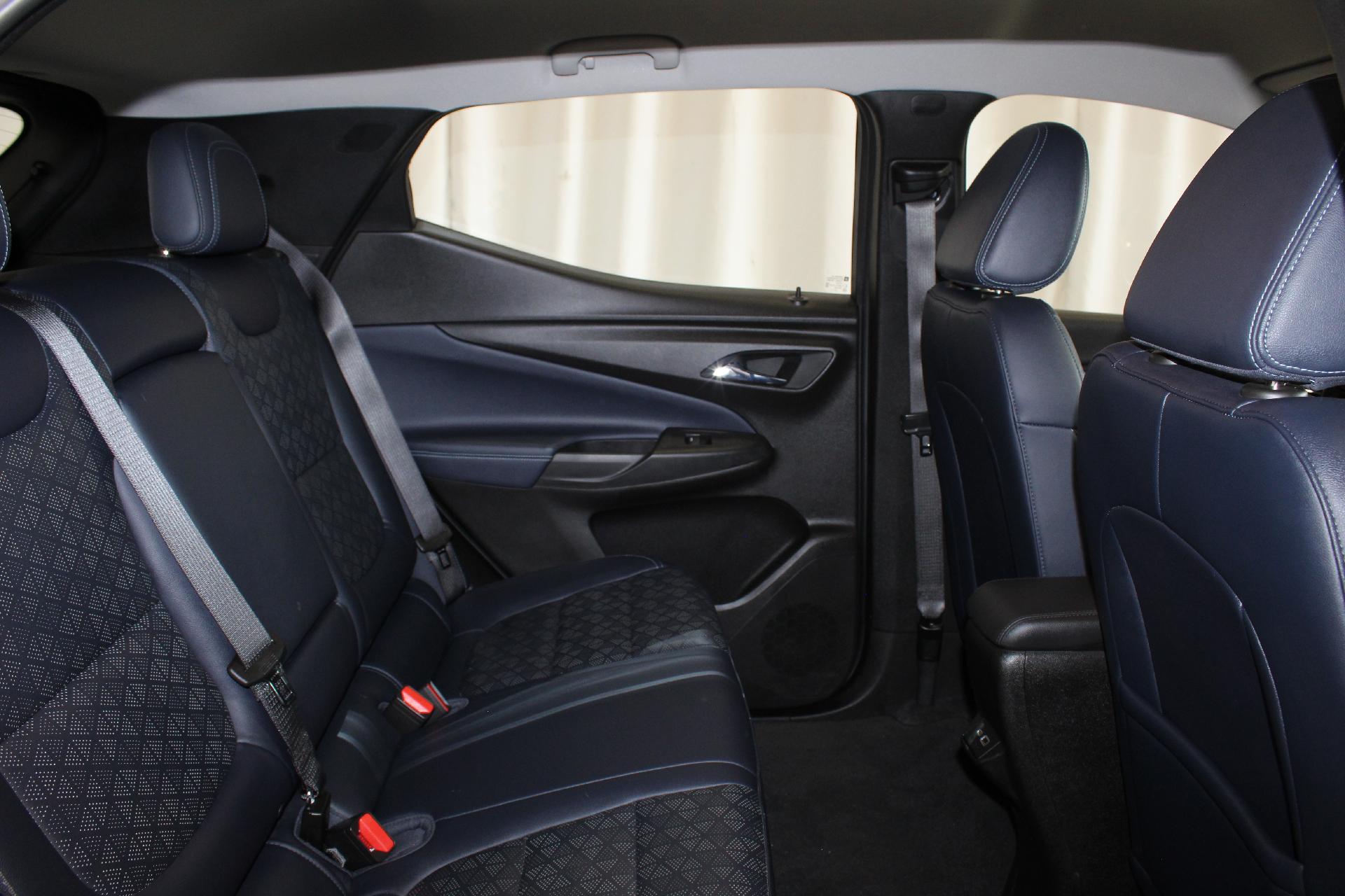 2022 Chevrolet Bolt EUV Vehicle Photo in NORTHAMPTON, MA 01060-1120