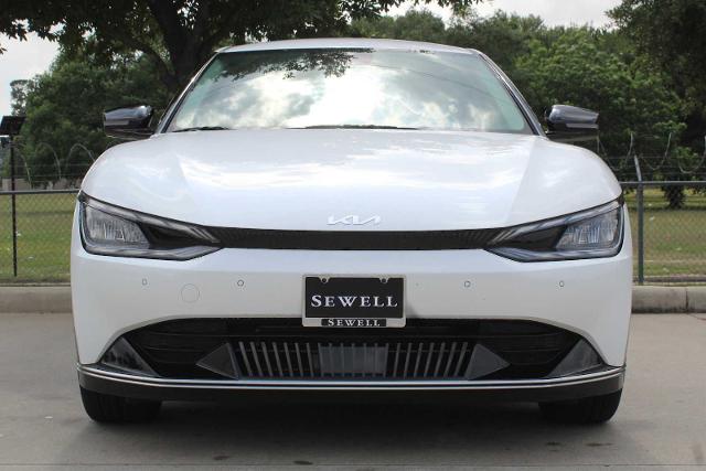 2022 Kia EV6 Vehicle Photo in HOUSTON, TX 77090