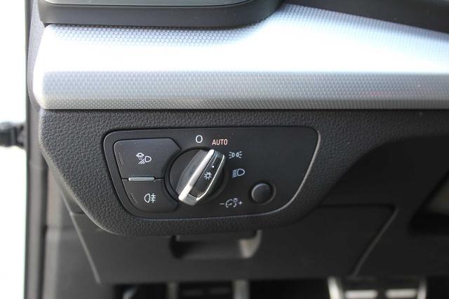 2024 Audi Q5 Vehicle Photo in HOUSTON, TX 77090