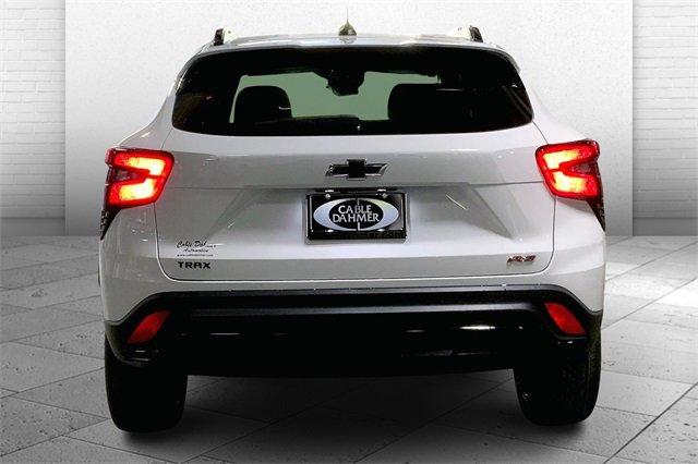 2025 Chevrolet Trax Vehicle Photo in KANSAS CITY, MO 64114-4502