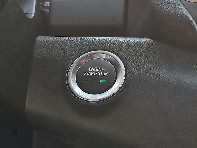 2022 GMC Terrain Vehicle Photo in TREVOSE, PA 19053-4984