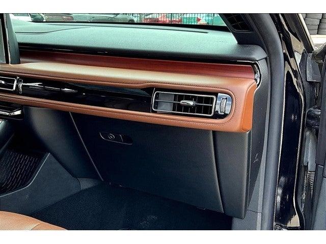 2022 Lincoln Aviator Vehicle Photo in Grapevine, TX 76051