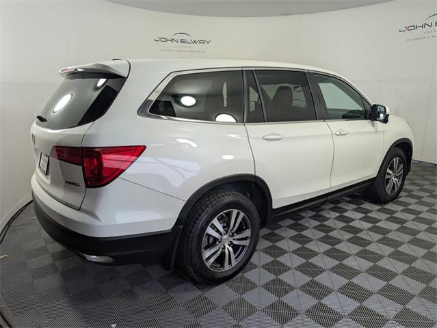 2016 Honda Pilot Vehicle Photo in ENGLEWOOD, CO 80113-6708