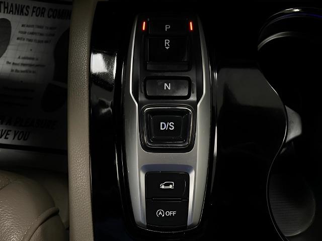 2018 Honda Pilot Vehicle Photo in Appleton, WI 54913