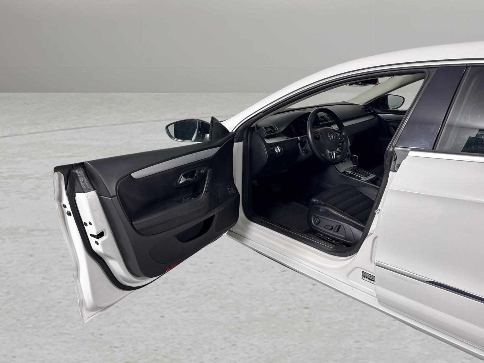 2014 Volkswagen CC Vehicle Photo in Georgetown, TX 78626