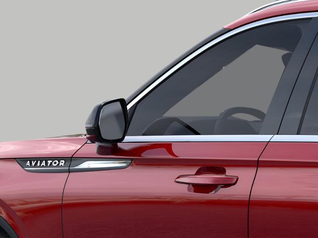 2025 Lincoln Aviator Vehicle Photo in Neenah, WI 54956