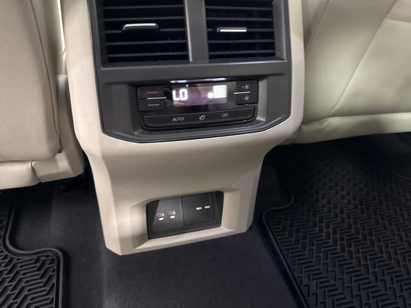 2022 Volkswagen Atlas Vehicle Photo in Georgetown, TX 78626