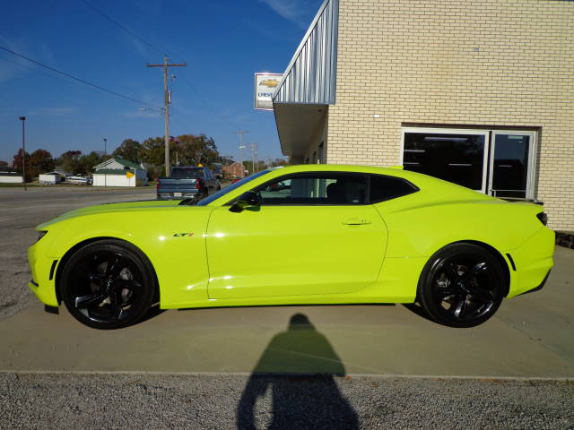 Used 2020 Chevrolet Camaro LT1 with VIN 1G1FF1R70L0146278 for sale in Saint Libory, IL